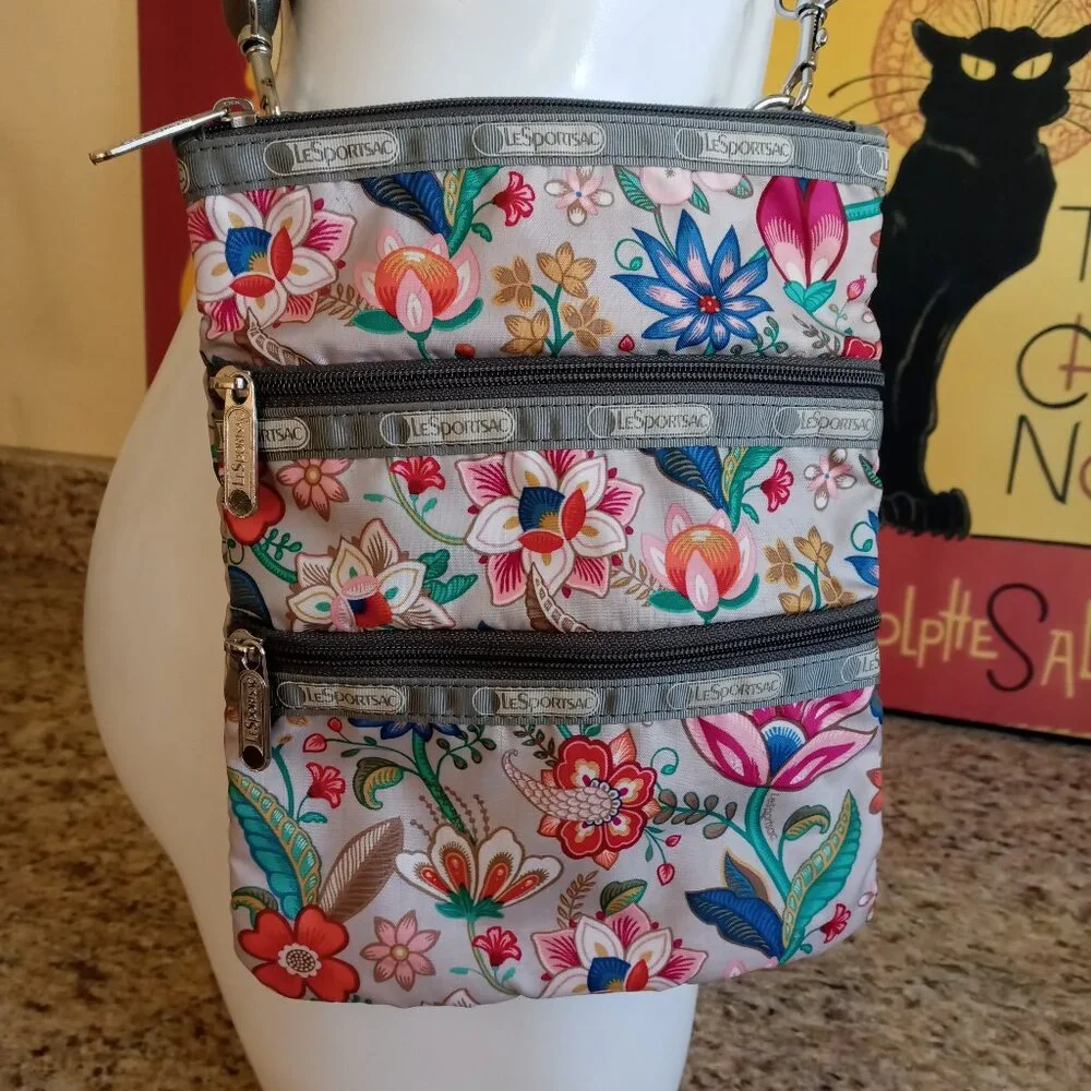 LeSportsac Kasey Crossbody Purse Bag - Picture 4 of 15